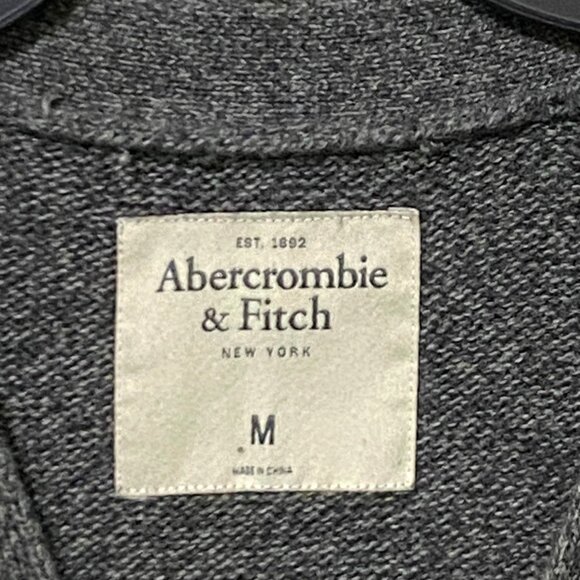 Abercrombie & Fitch Mens Cardigan M Heathered Gray Grandpacore Academia Preppy - Picture 5 of 6
